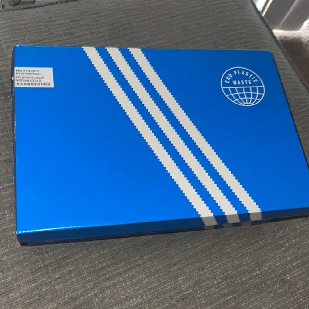 Women's Adidas Hyperturf‎ Adventure Shoes - US 10 - Picture 7 of 9